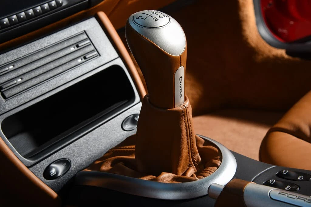 2003 Porsche 996 Turbo - Image 18 of 31