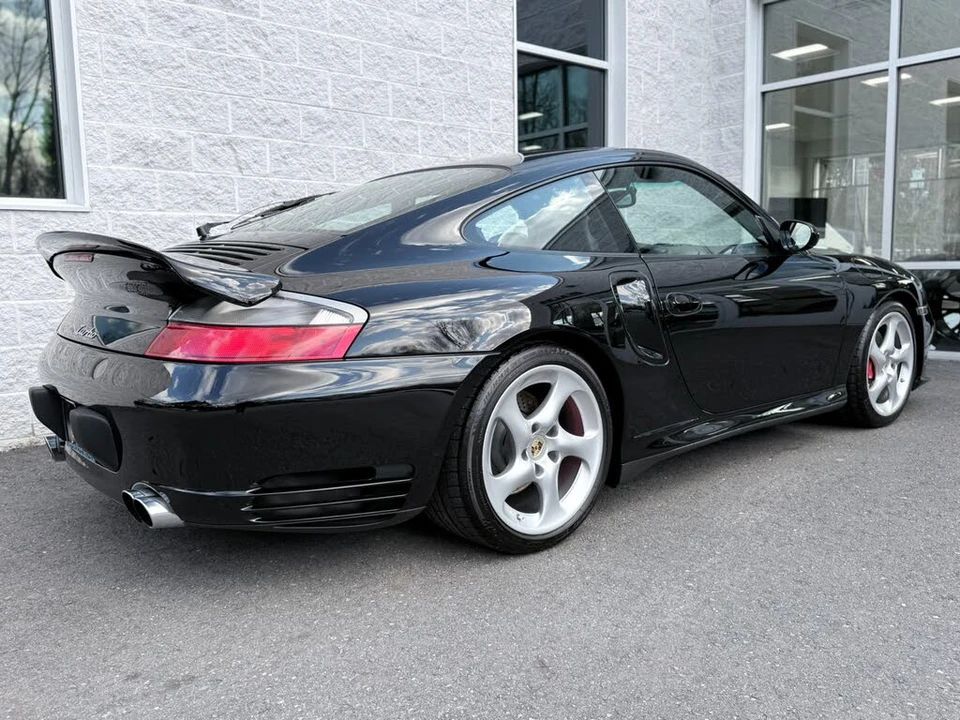 2003 Porsche 996 Turbo - Image 28 of 31