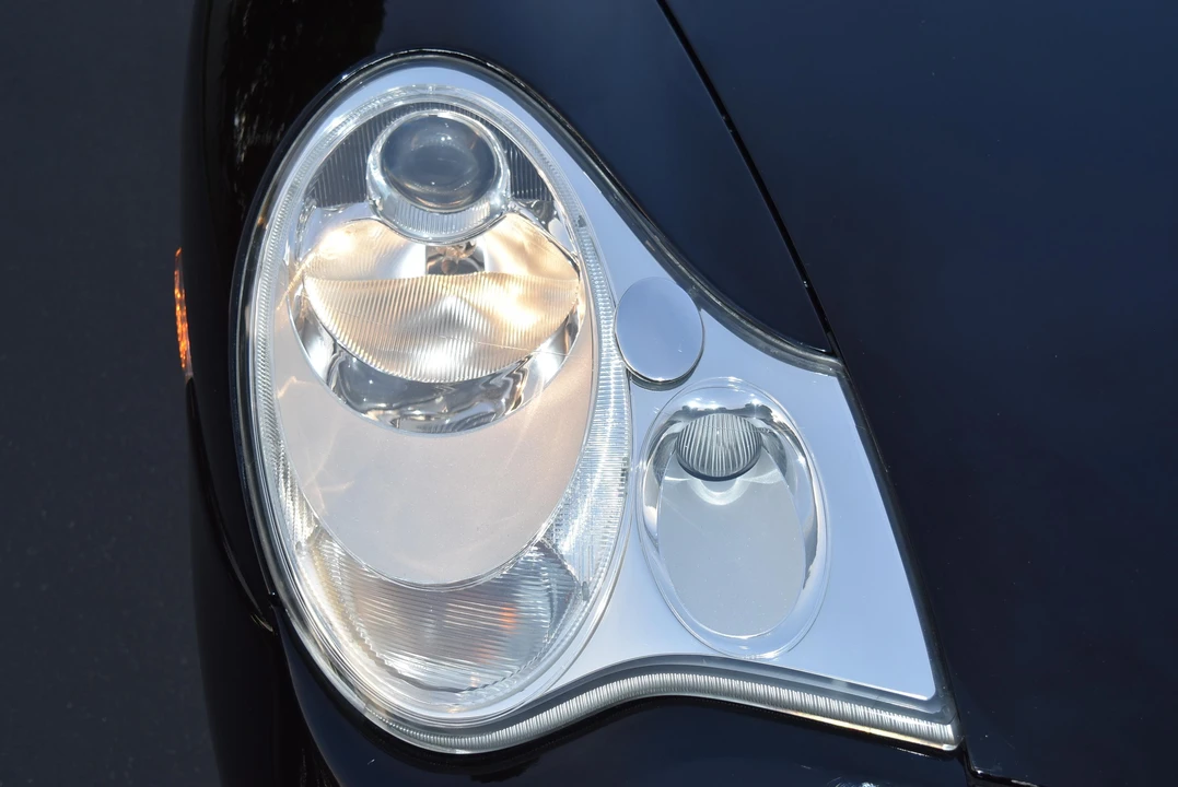 2003 Porsche 996 Turbo - Image 11 of 31