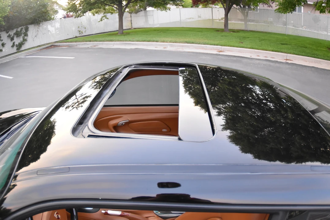 2003 Porsche 996 Turbo - Image 24 of 31