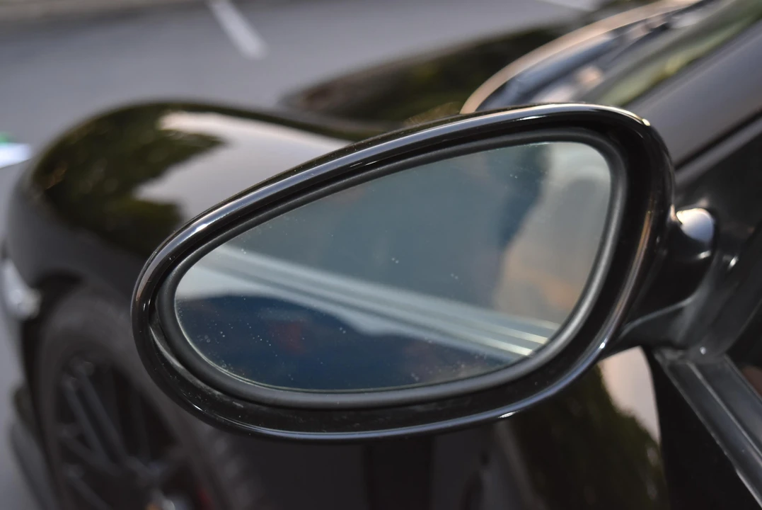 2003 Porsche 996 Turbo - Image 17 of 31