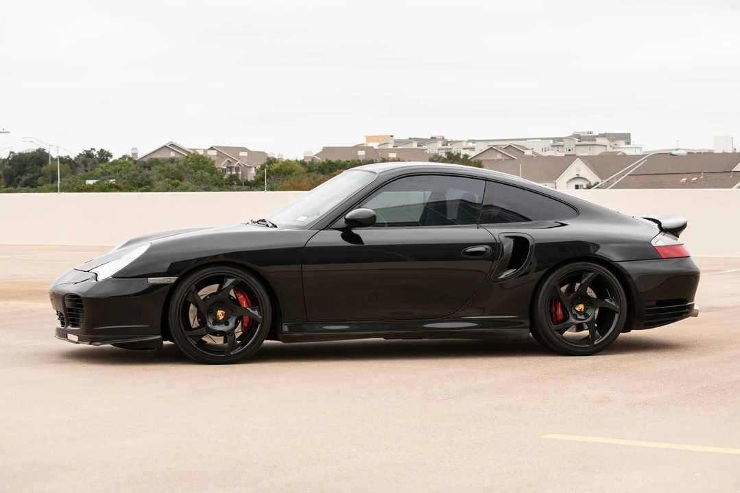 2003 Porsche 996 Turbo - Image 13 of 31