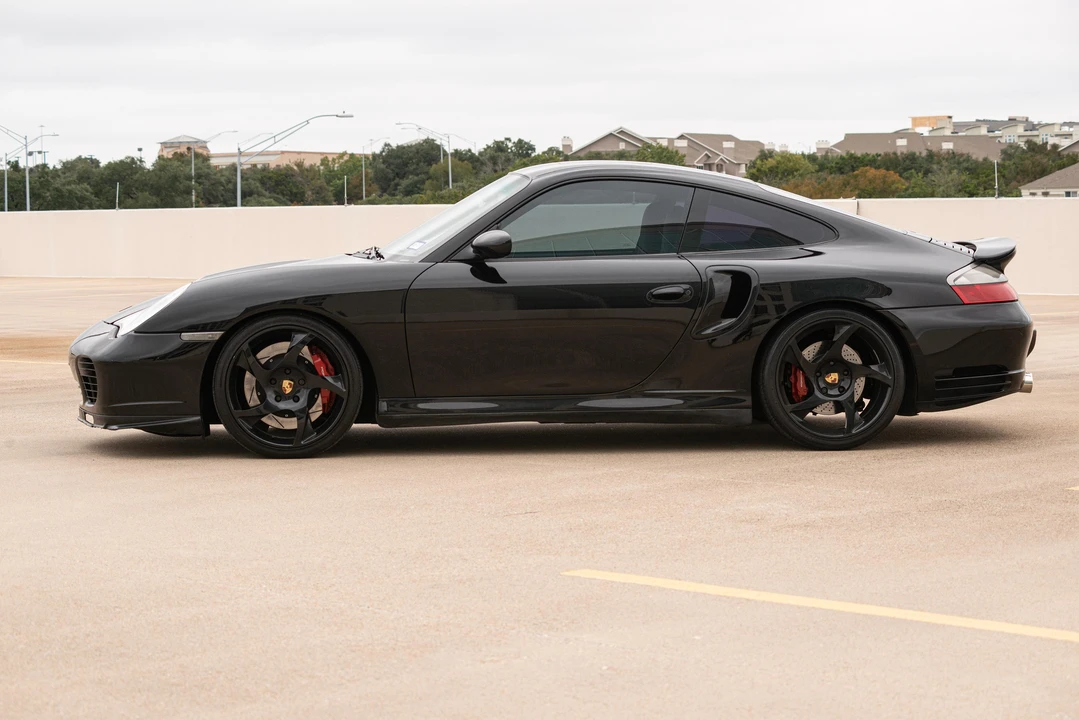 2003 Porsche 996 Turbo - Image 14 of 31