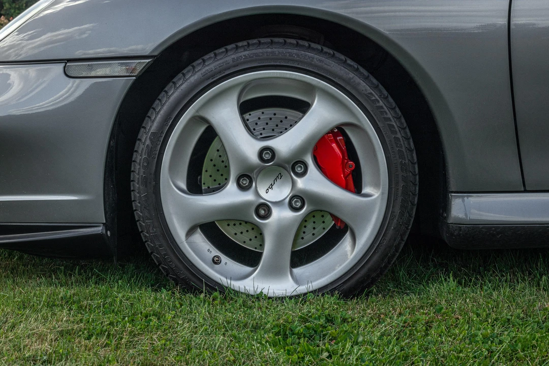2003 Porsche 996 Turbo - Image 30 of 31