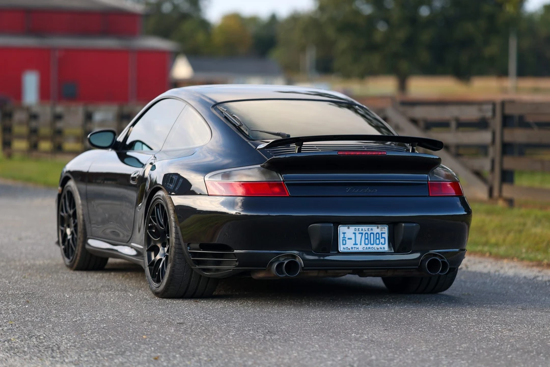 2003 Porsche 996 Turbo - Image 16 of 31