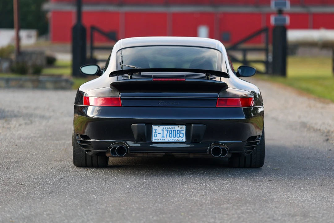 2003 Porsche 996 Turbo - Image 19 of 31