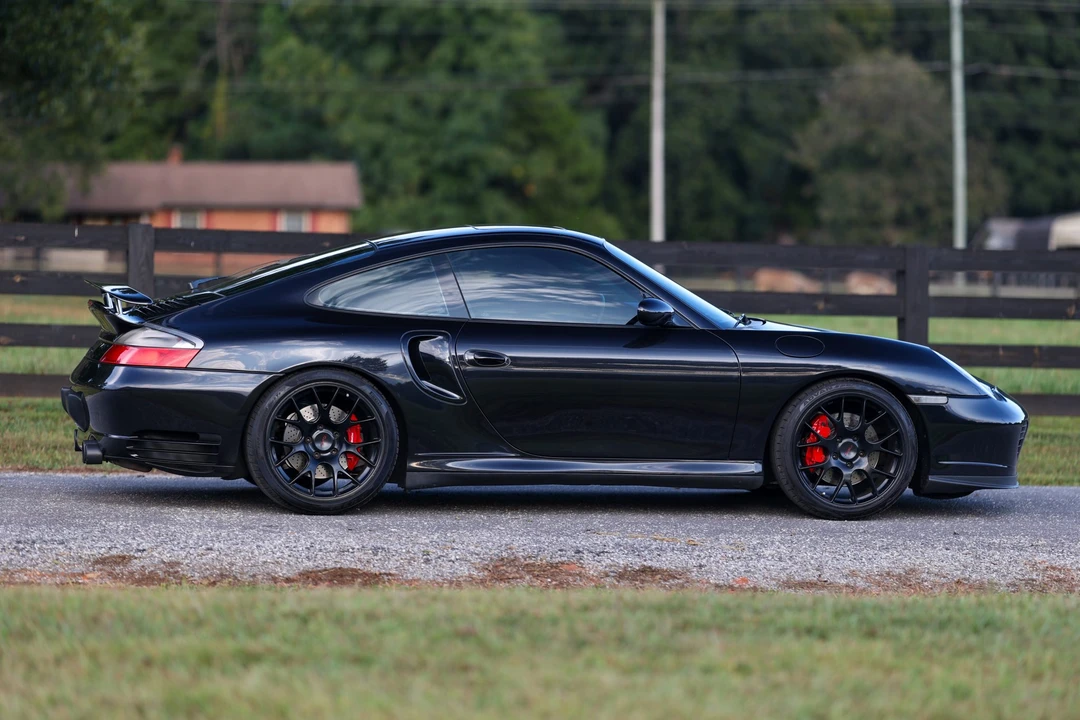 2003 Porsche 996 Turbo - Image 25 of 31