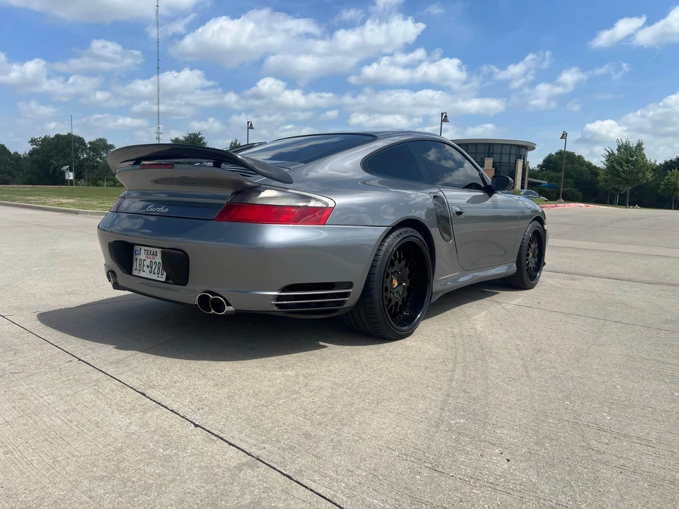 2003 Porsche 996 Turbo - Image 8 of 31