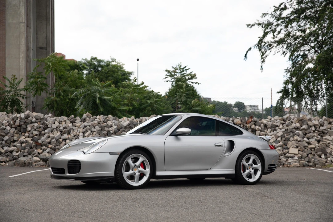 2003 Porsche 996 Turbo - Image 10 of 31