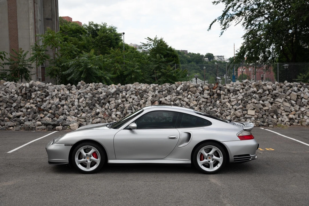 2003 Porsche 996 Turbo - Image 12 of 31