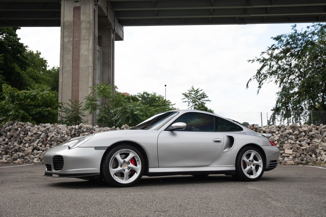2003 Porsche 996 Turbo - Image 11 of 31