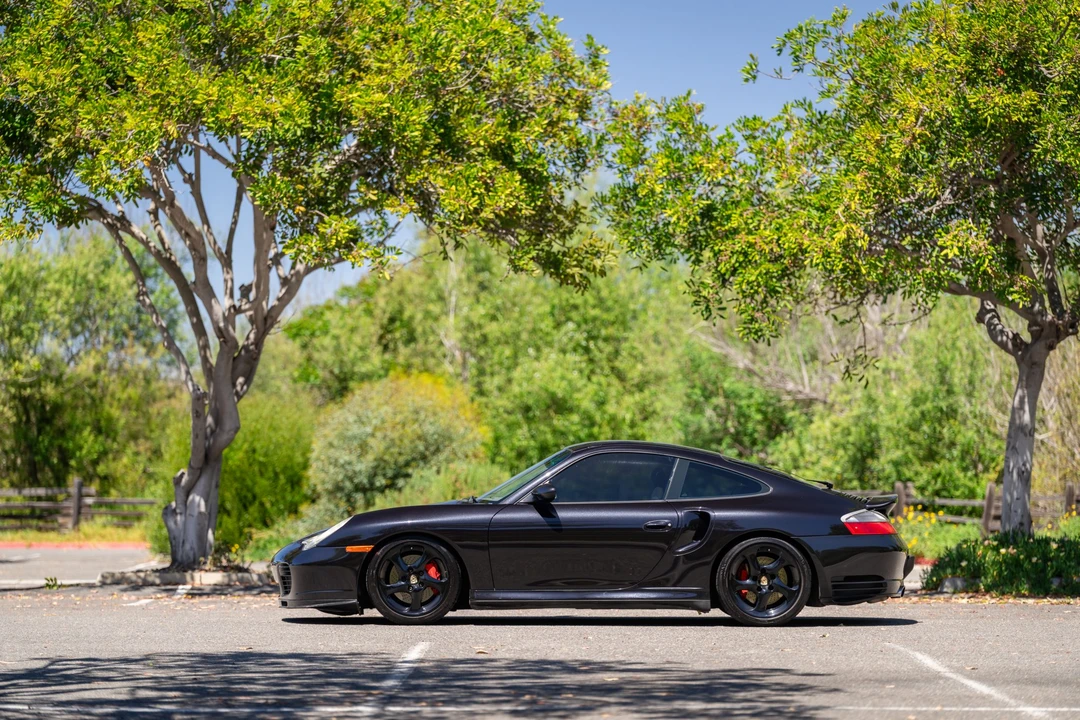 2003 Porsche 996 Turbo - Image 9 of 31