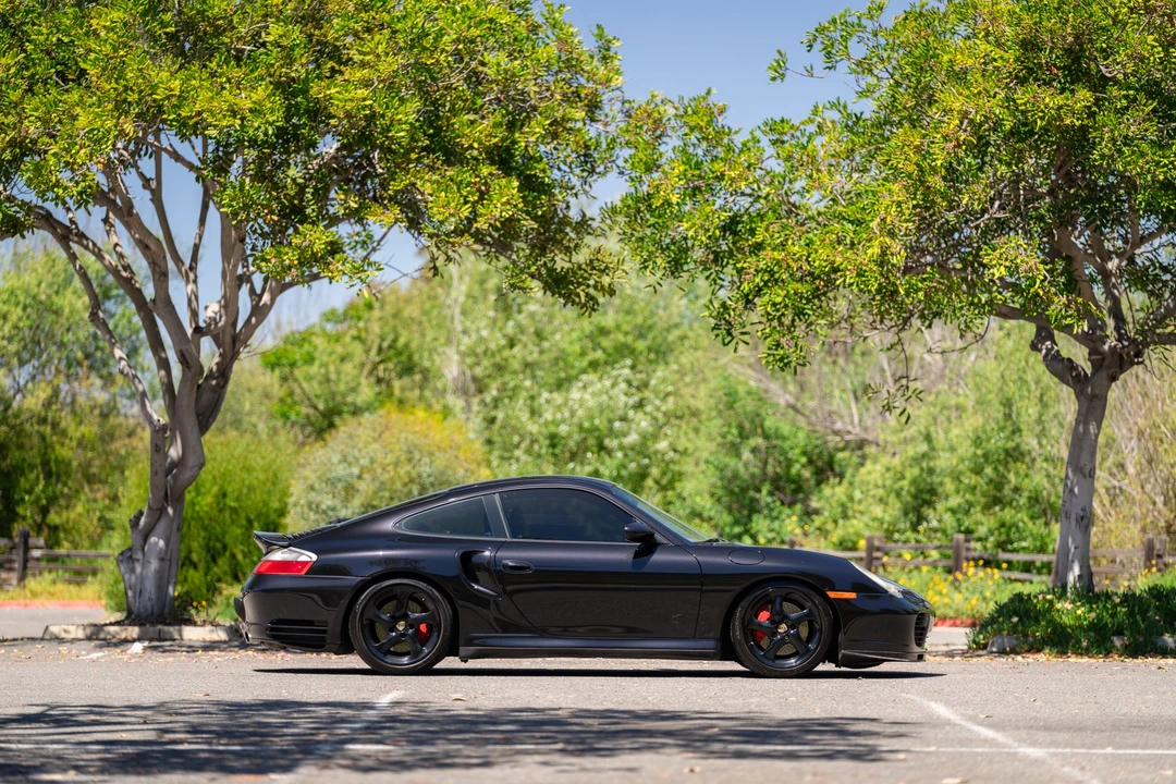 2003 Porsche 996 Turbo - Image 5 of 31