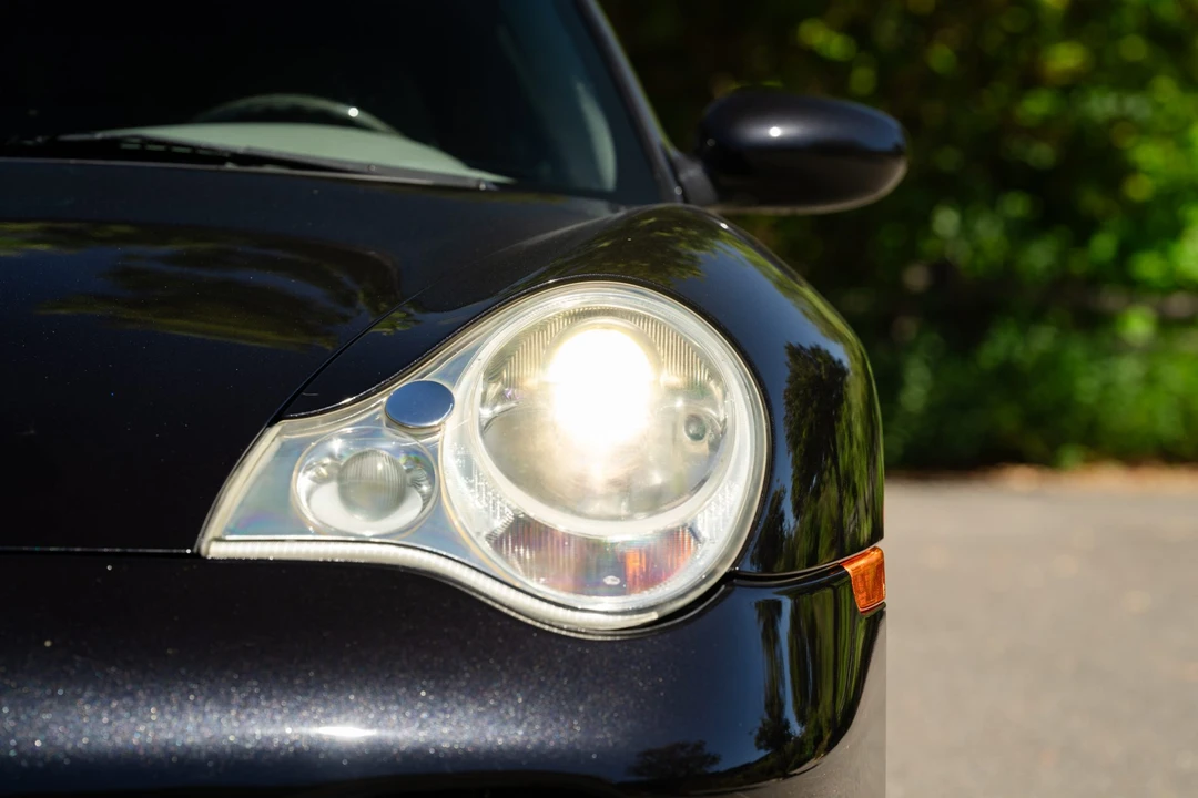 2003 Porsche 996 Turbo - Image 19 of 31