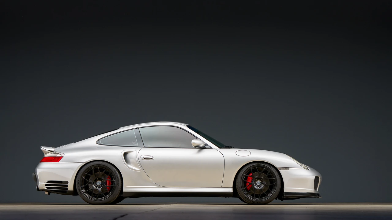 2003 Porsche 996 Turbo - Image 16 of 31