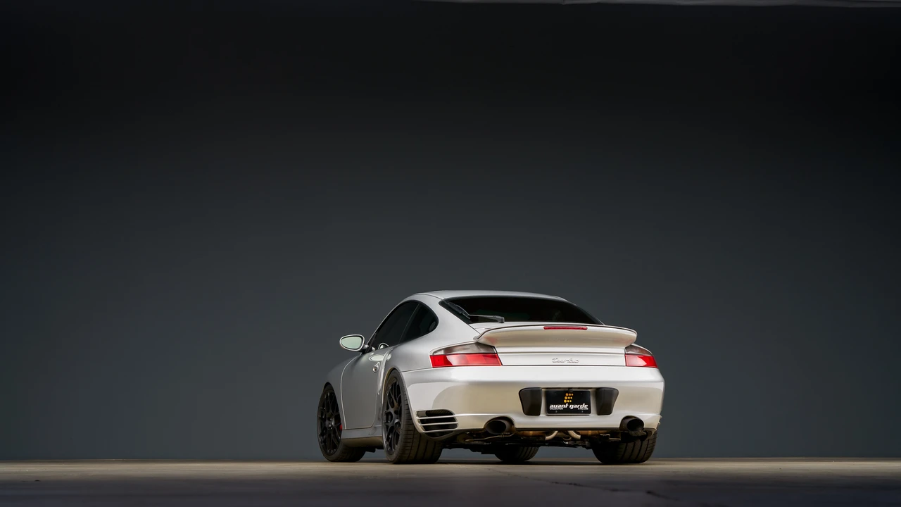 2003 Porsche 996 Turbo - Image 8 of 31