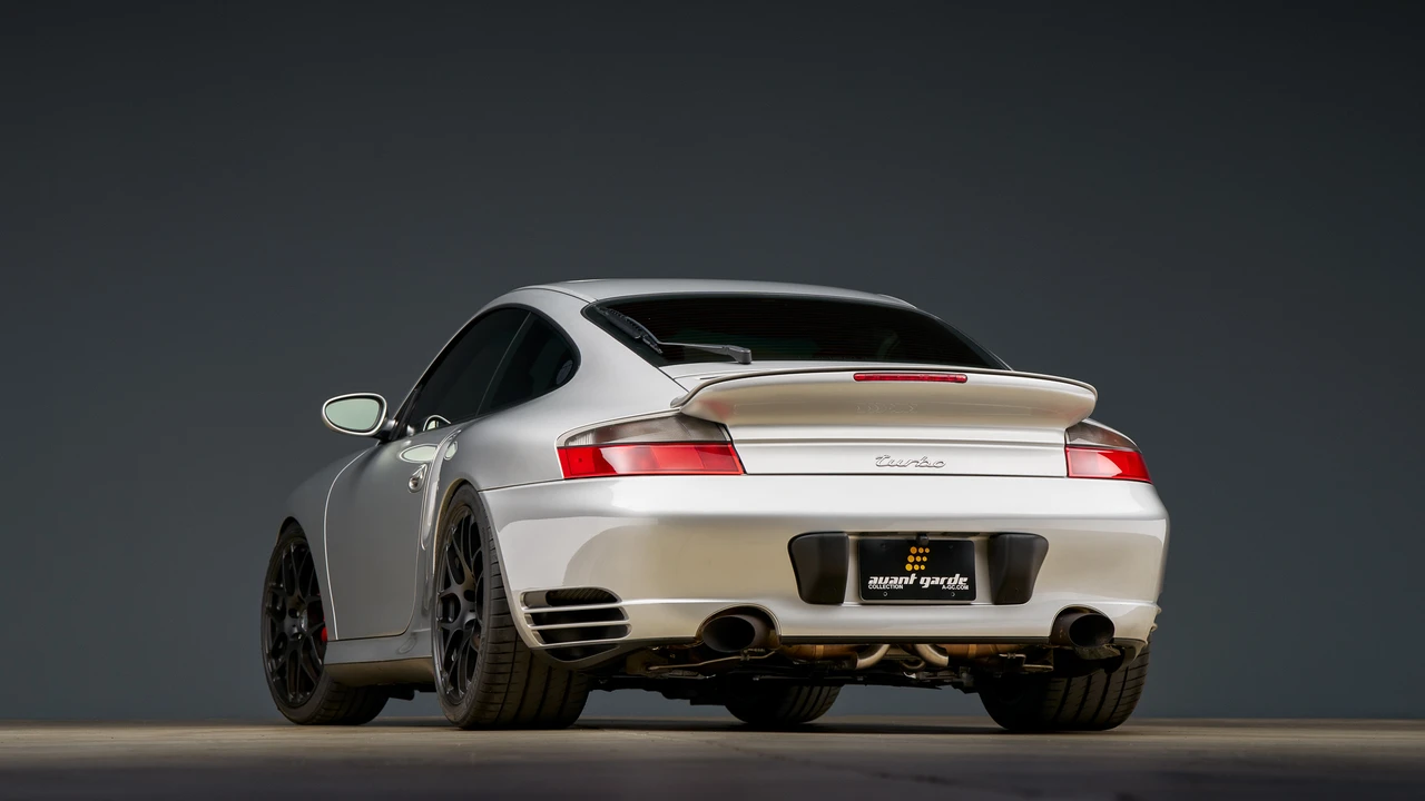 2003 Porsche 996 Turbo - Image 9 of 31