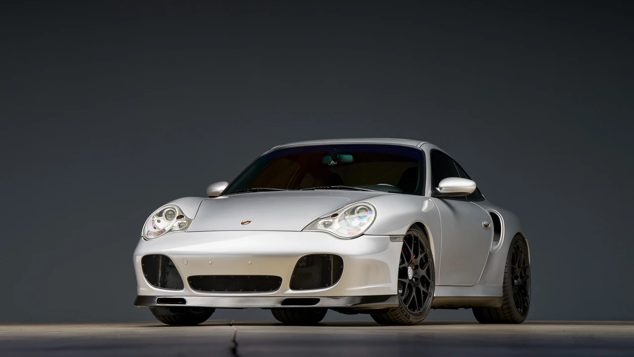 2003 Porsche 996 Turbo - Image 2 of 31