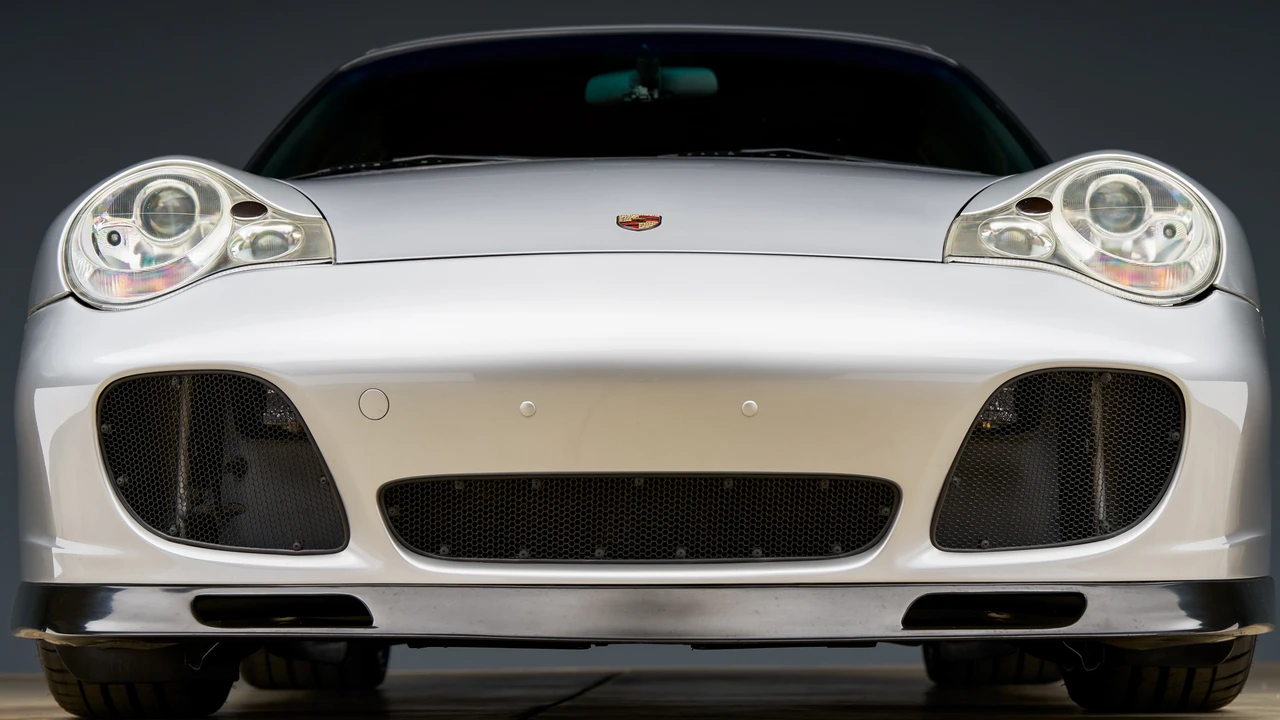 2003 Porsche 996 Turbo - Image 24 of 31
