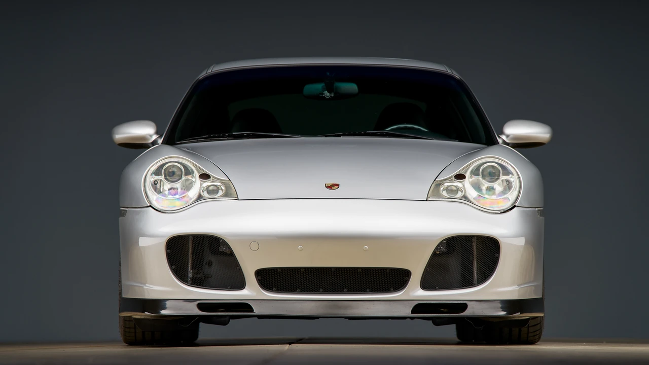 2003 Porsche 996 Turbo - Image 22 of 31