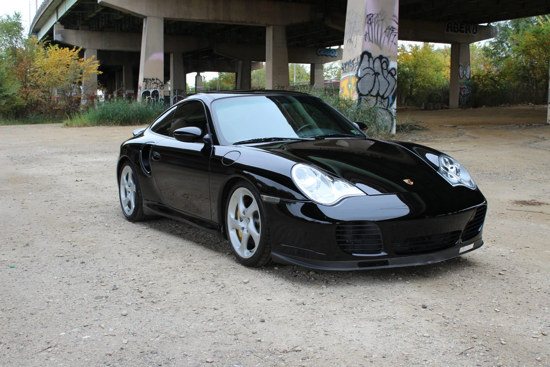2003 Porsche 996 Turbo - Image 14 of 31