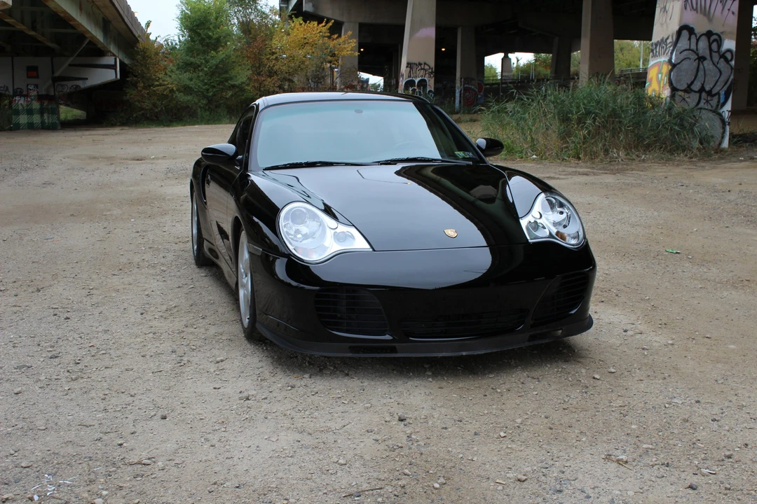 2003 Porsche 996 Turbo - Image 12 of 31