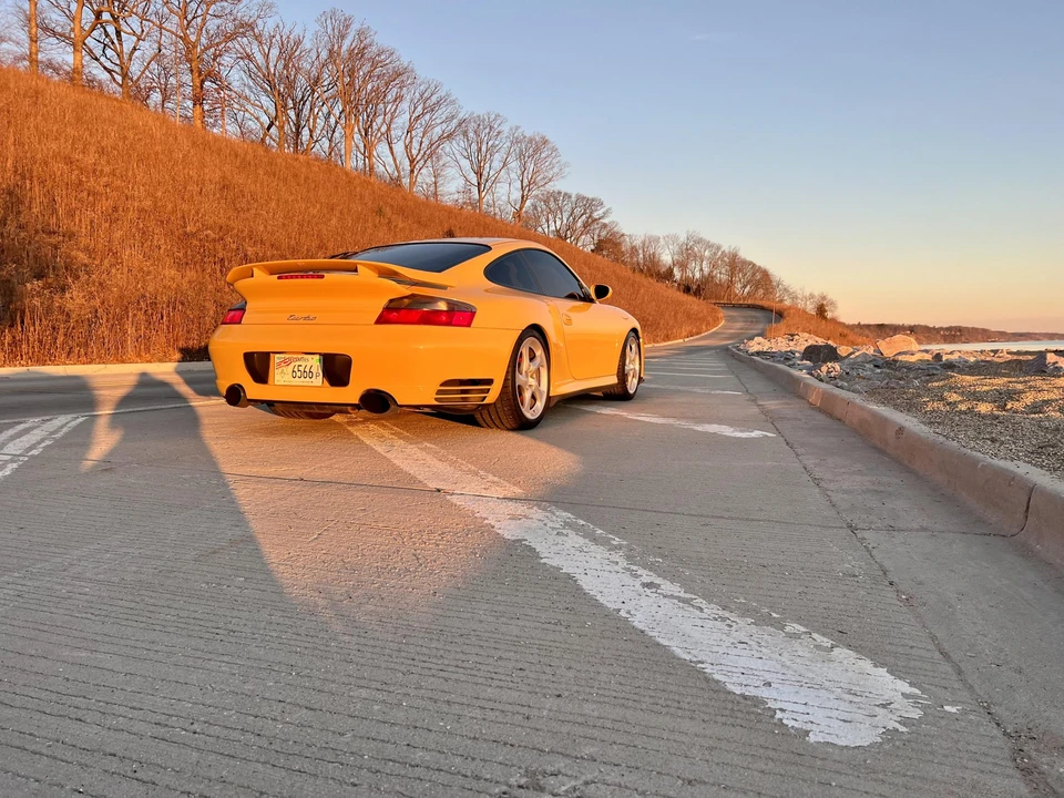 2003 Porsche 996 Turbo - Image 24 of 31