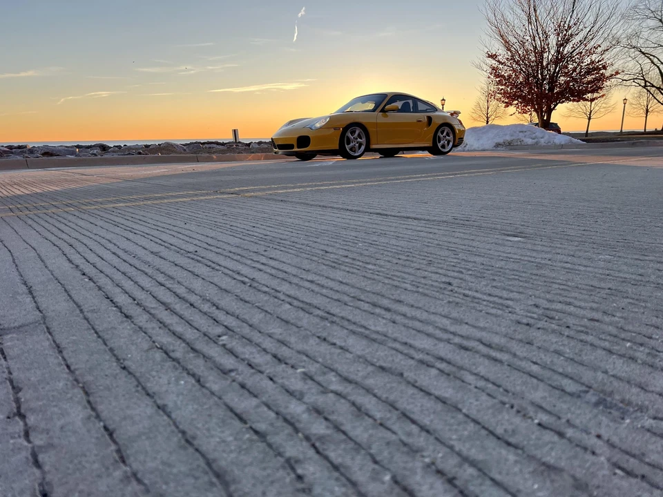 2003 Porsche 996 Turbo - Image 12 of 31