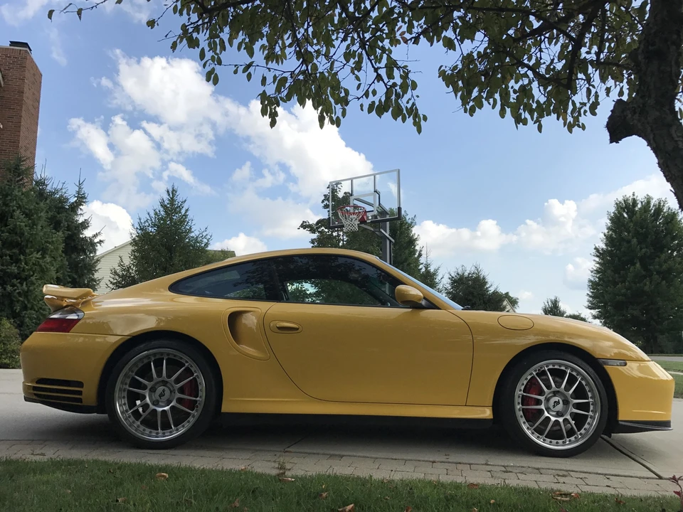 2003 Porsche 996 Turbo - Image 24 of 31