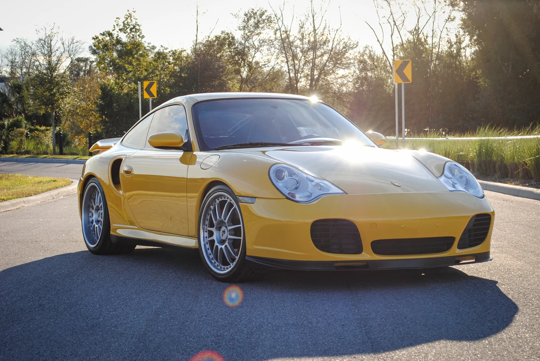 2003 Porsche 996 Turbo - Image 13 of 31