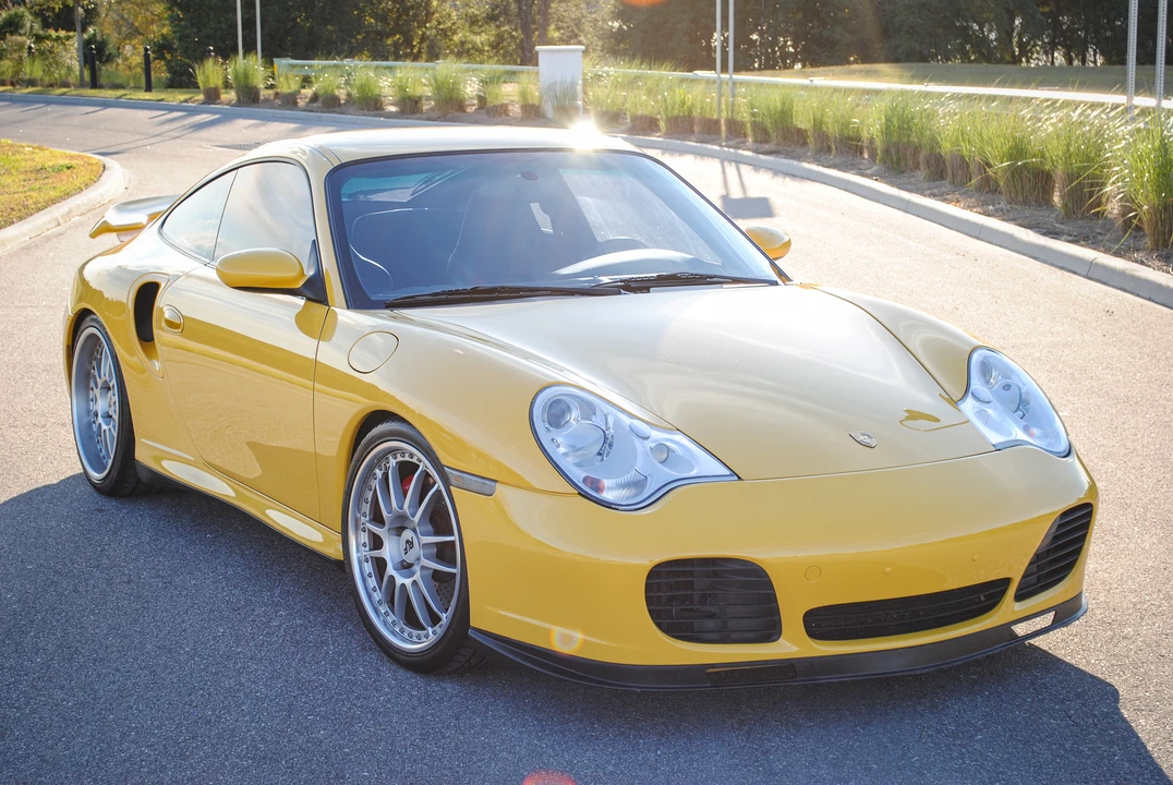 2003 Porsche 996 Turbo - Image 14 of 31