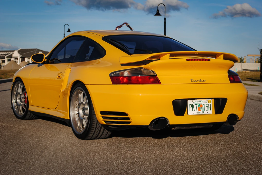2003 Porsche 996 Turbo - Image 5 of 31