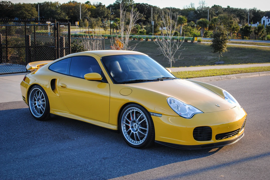2003 Porsche 996 Turbo - Image 11 of 31
