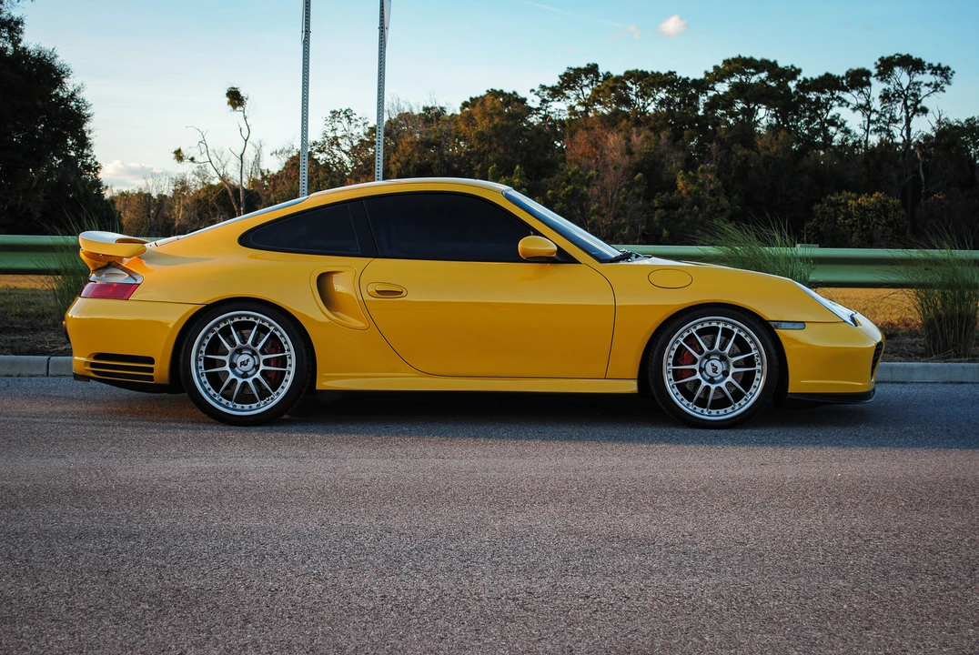 2003 Porsche 996 Turbo - Image 7 of 31