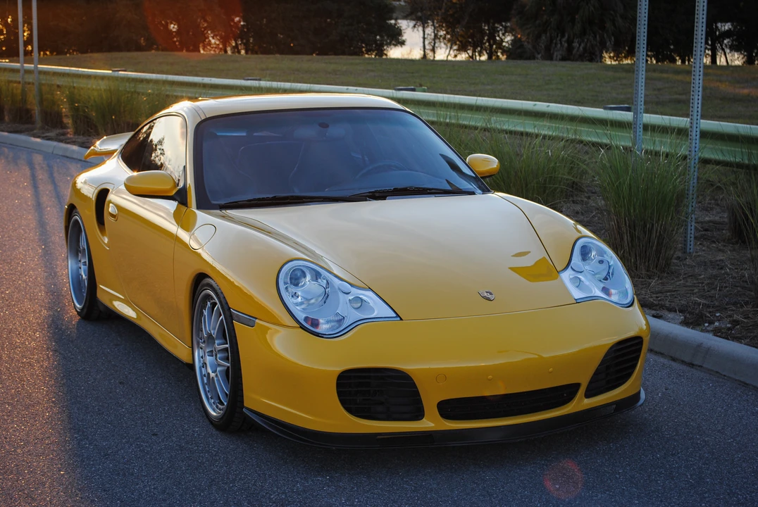 2003 Porsche 996 Turbo - Image 15 of 31