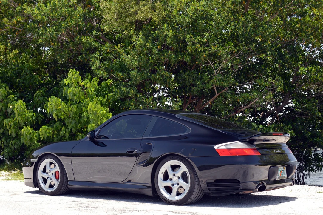 2003 Porsche 996 Turbo - Image 27 of 31