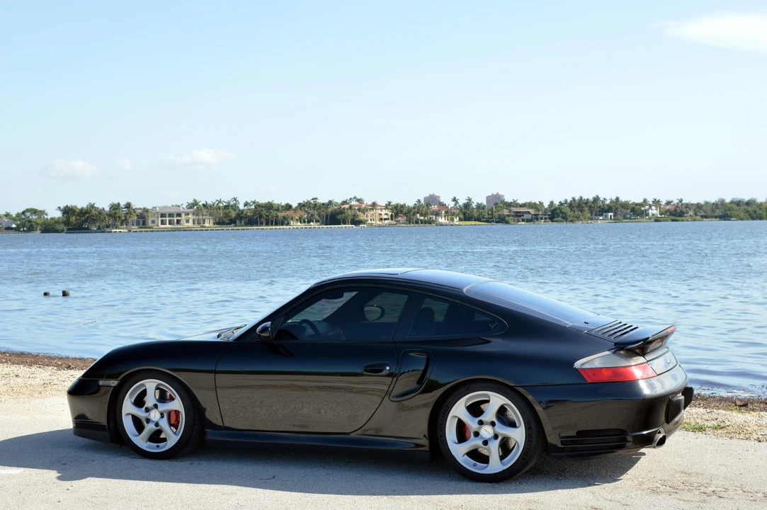 2003 Porsche 996 Turbo - Image 23 of 31
