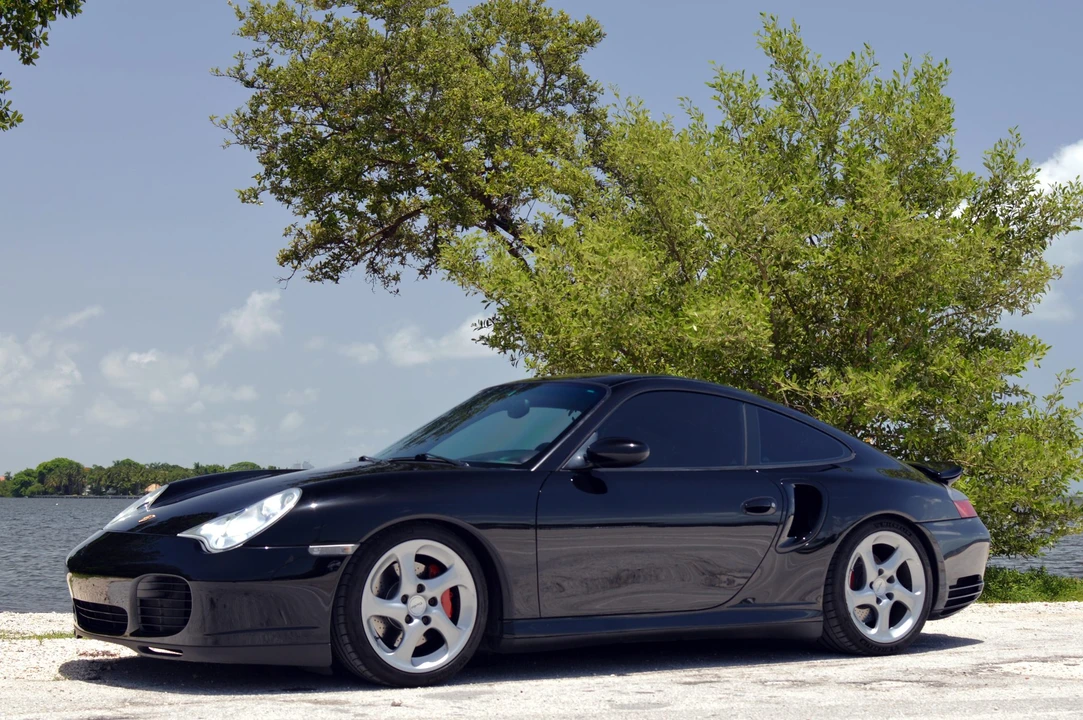 2003 Porsche 996 Turbo - Image 9 of 31