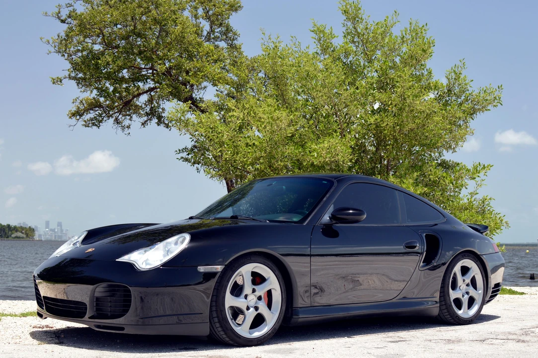 2003 Porsche 996 Turbo - Image 6 of 31