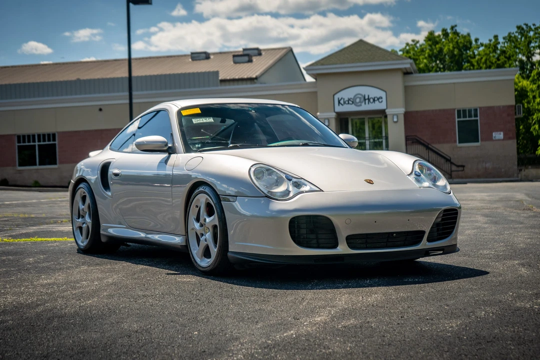 2003 Porsche 996 Turbo - Image 10 of 31