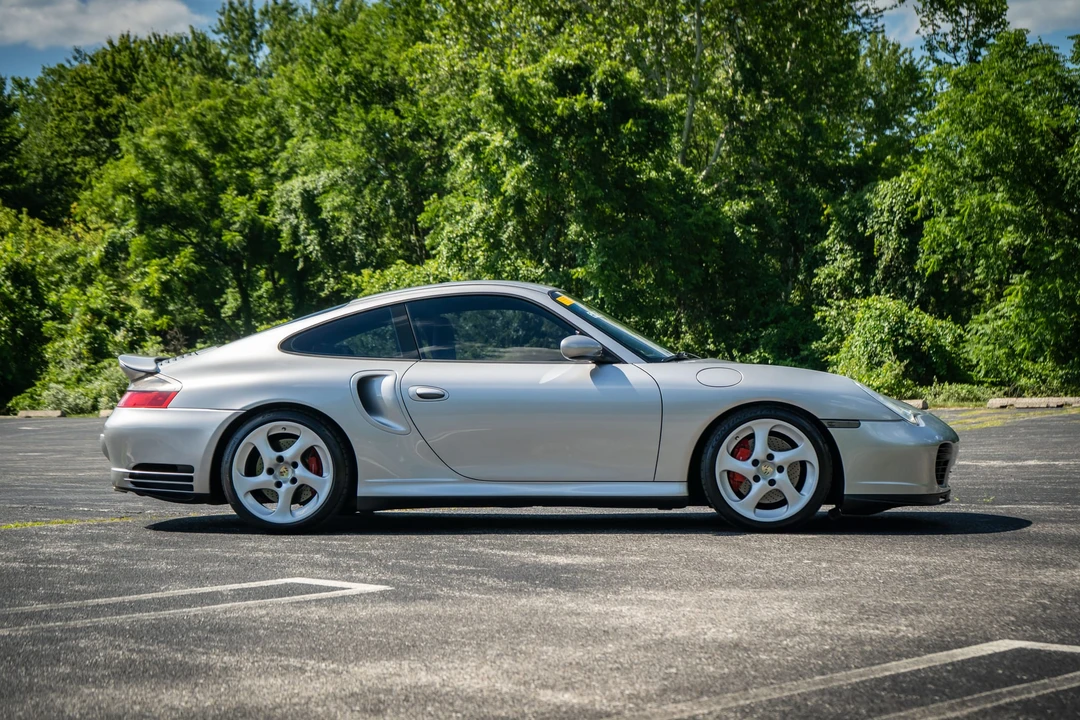 2003 Porsche 996 Turbo - Image 14 of 31