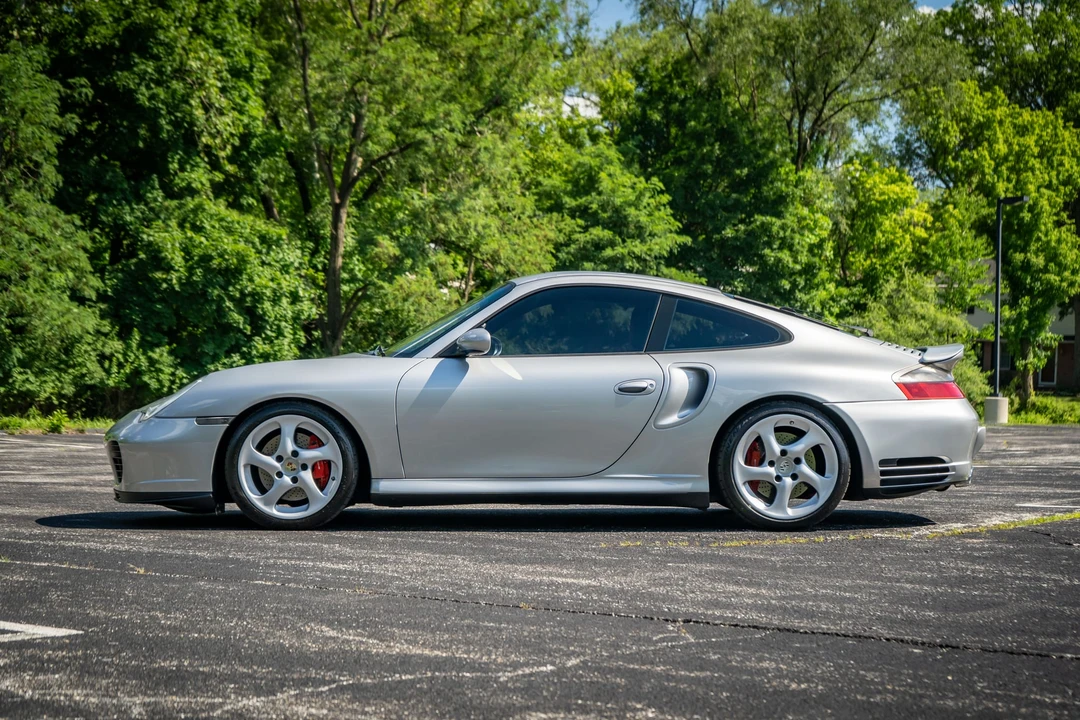 2003 Porsche 996 Turbo - Image 25 of 31