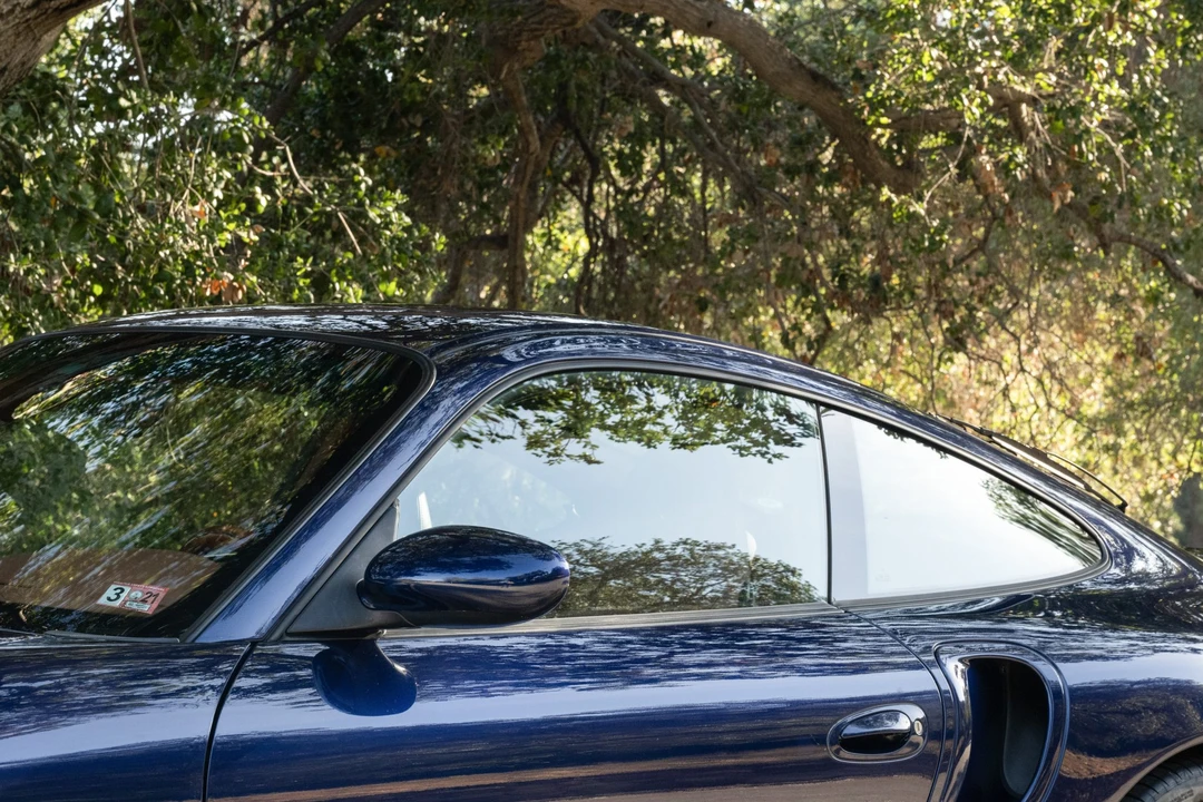 2003 Porsche 996 Turbo - Image 28 of 31