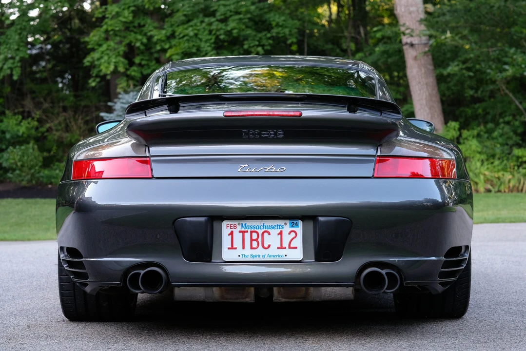 2003 Porsche 996 Turbo - Image 14 of 31