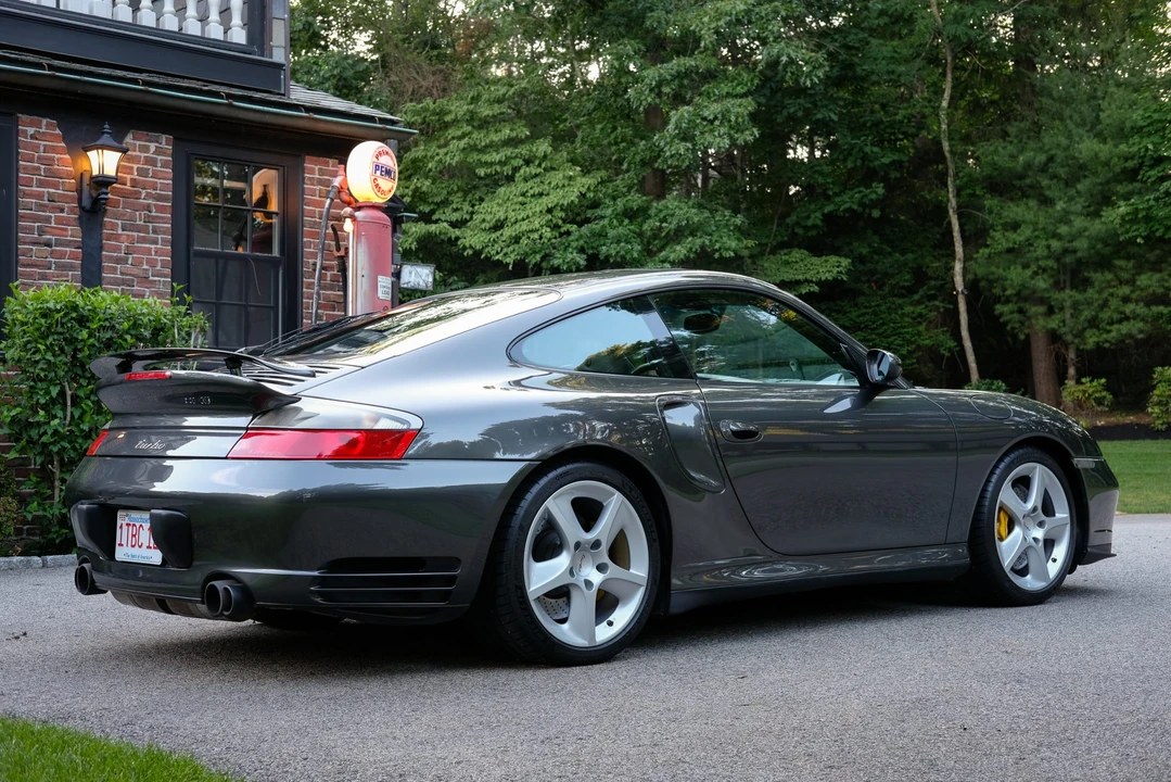 2003 Porsche 996 Turbo - Image 19 of 31