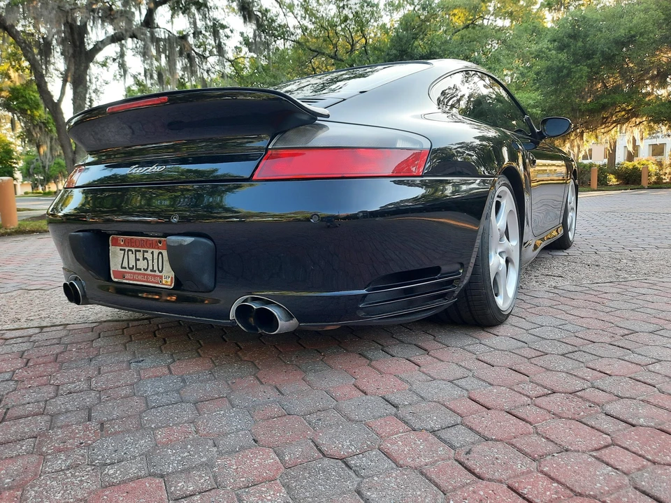 2003 Porsche 996 Turbo - Image 28 of 31