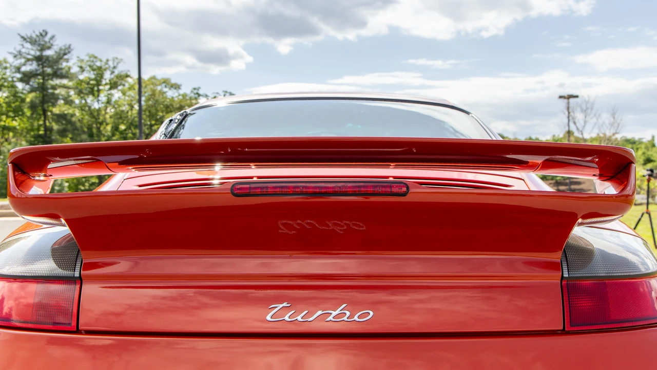 2003 Porsche 996 Turbo - Image 18 of 31