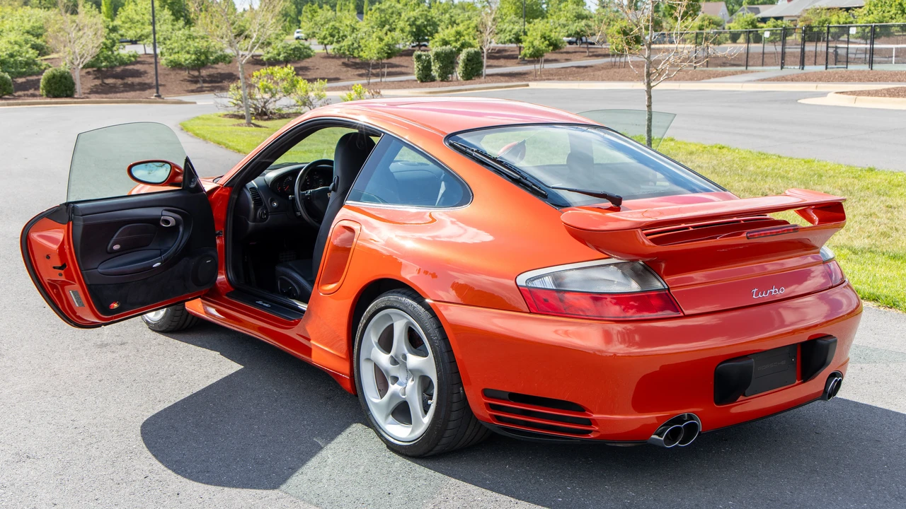 2003 Porsche 996 Turbo - Image 11 of 31