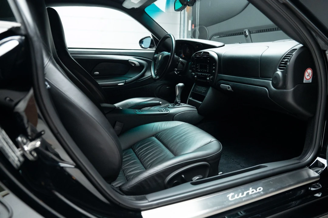 2003 Porsche 996 Turbo - Image 20 of 27