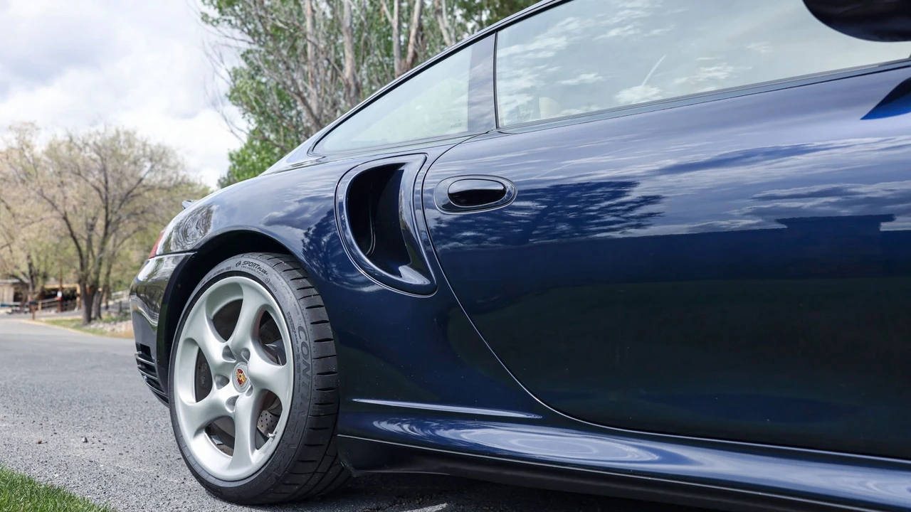 2003 Porsche 996 Turbo - Image 16 of 31
